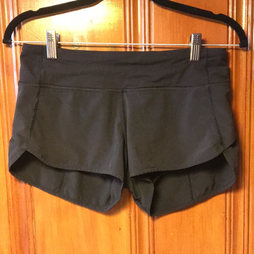 Lulu lemon speed short